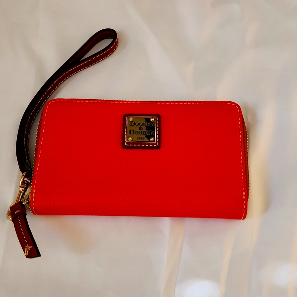 Dooney and Bourke Clutch
